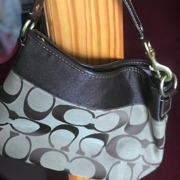 Authentic Coach bag - Picture 2 of 4